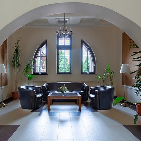 Casa Danielescu Hotell Târgu Jiu Eksteriør bilde